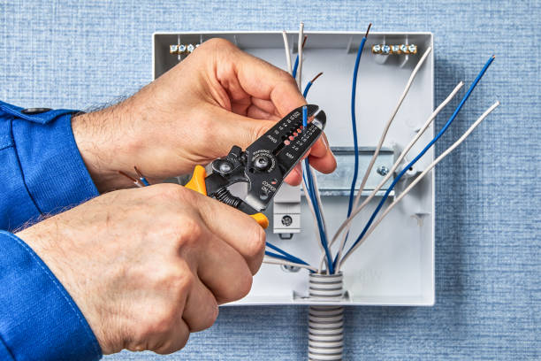 Best Commercial Electrical Services  in Merced, CA